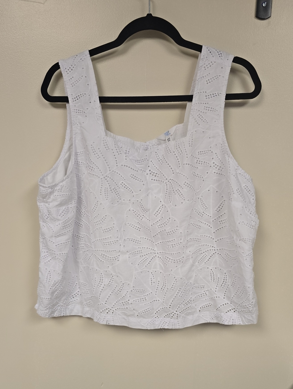 Time & Tru White Eyelet Tank Top With Button Up Back